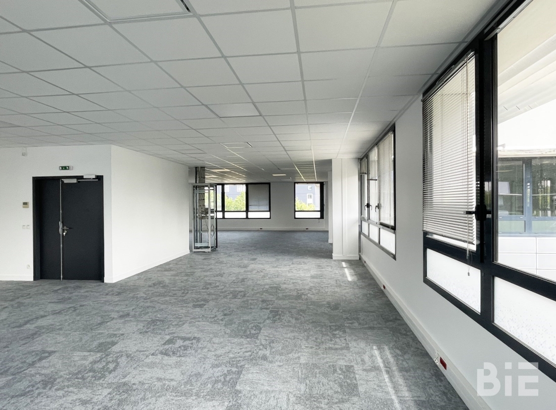 Photo 3 – Location bureaux	MERIGNAC (33700)