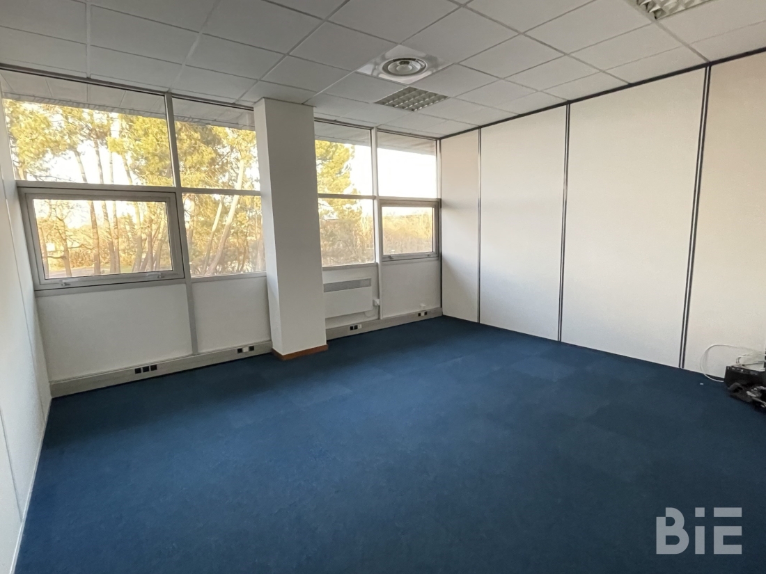 Photo 4 – Location bureaux	MERIGNAC (33700)