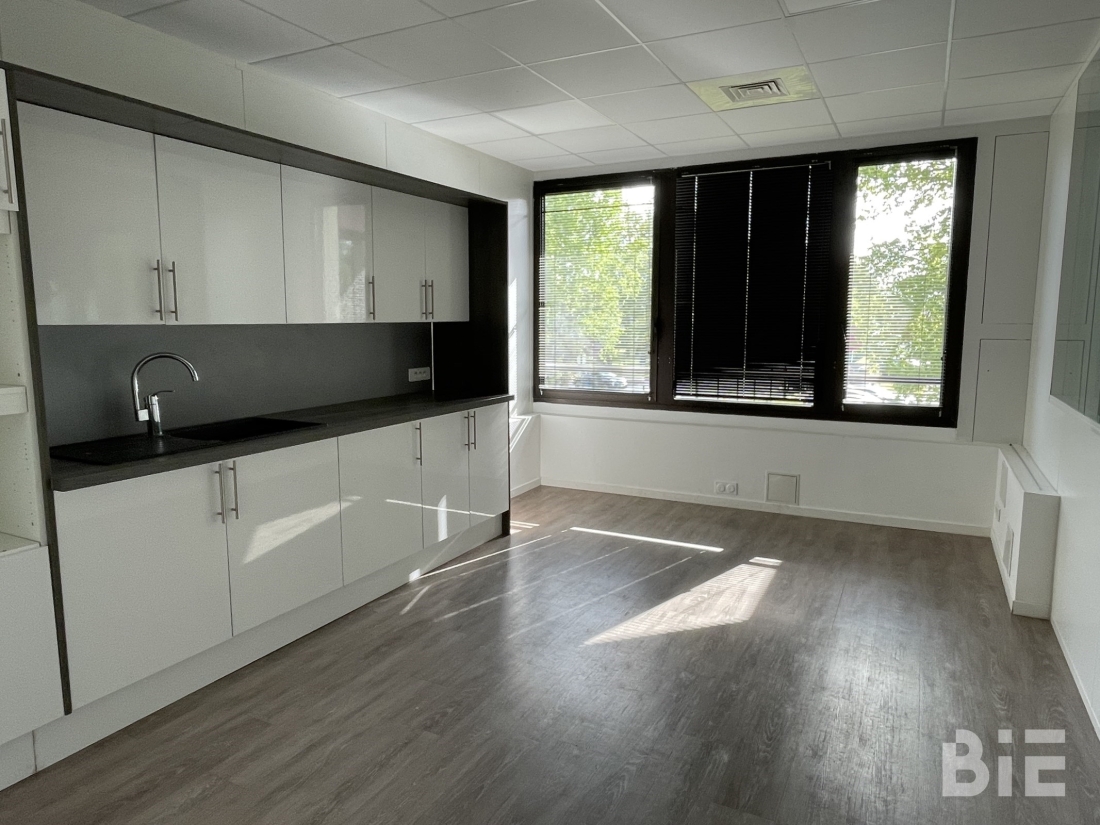 Photo 4 – Location bureaux	MERIGNAC (33700)