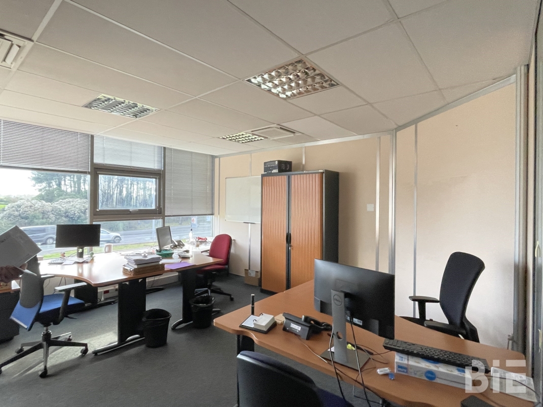 Photo 6 – Location bureaux	BRUGES (33520)