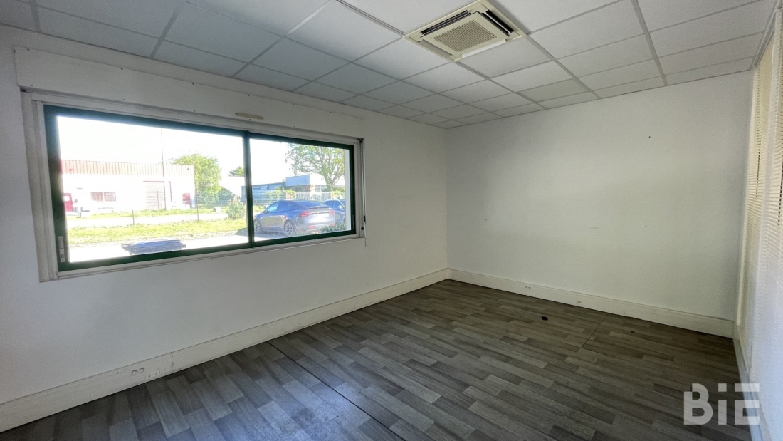 Photo 4 – Location bureaux	MERIGNAC (33700)