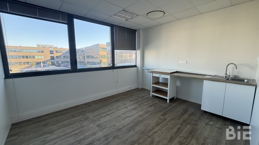 Photo 4 – Location bureaux	PESSAC (33600)