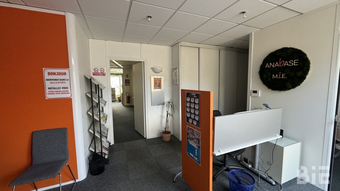 Photo 1 – Location bureaux	BORDEAUX (33000)