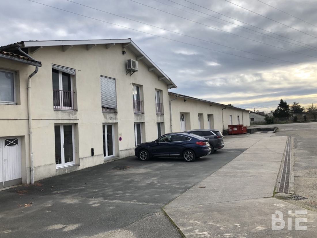 Photo 3 – Vente entrepôts / activités	SAINTE EULALIE (33560)