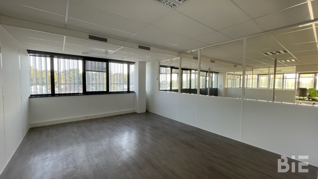 Photo 3 – Location bureaux	MERIGNAC (33700)