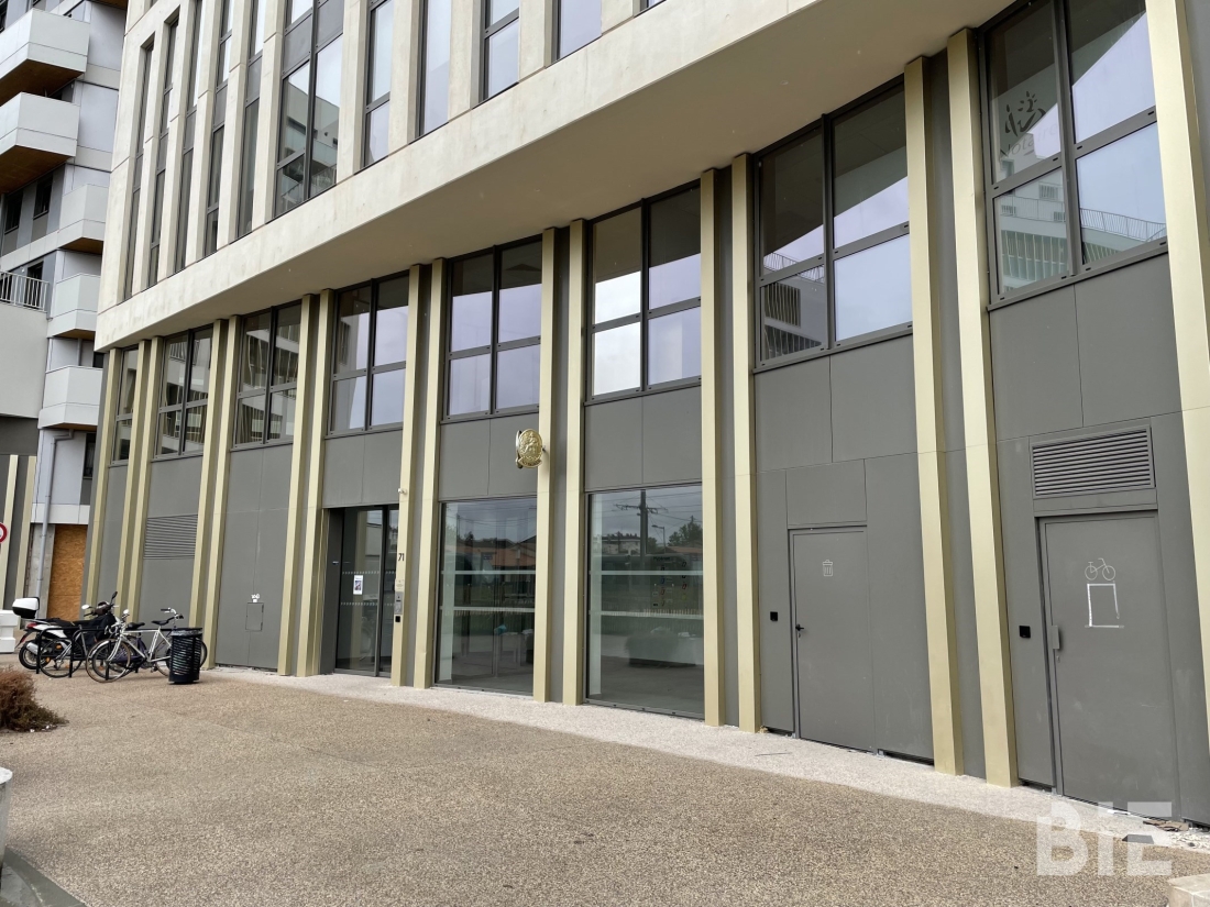 Photo 3 – Location bureaux	BORDEAUX (33800)