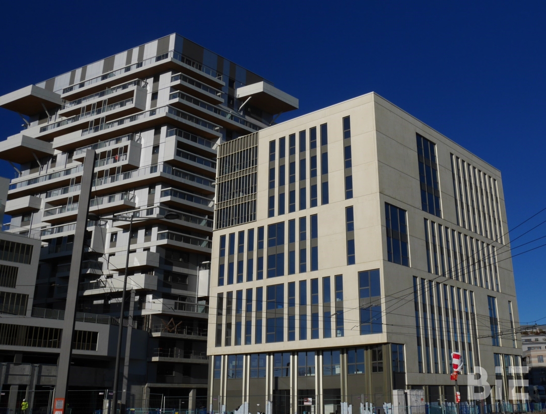 Photo 2 – Location bureaux	BORDEAUX (33800)