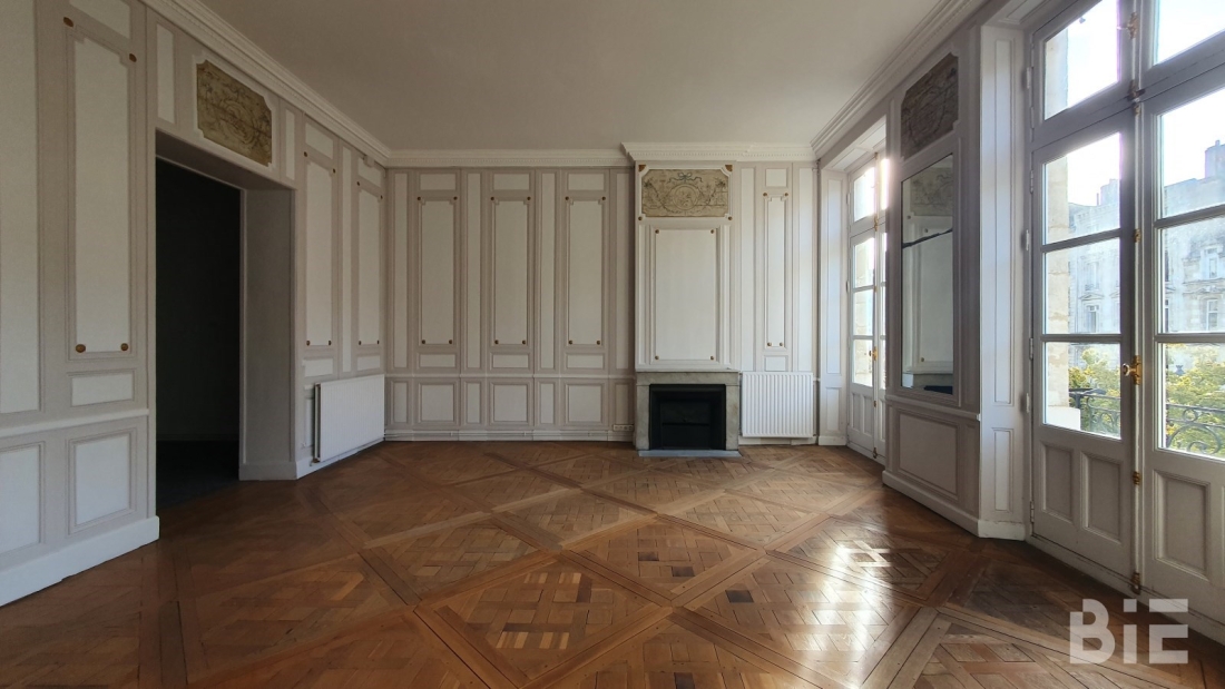 Photo 2 – Location bureaux	BORDEAUX (33000)