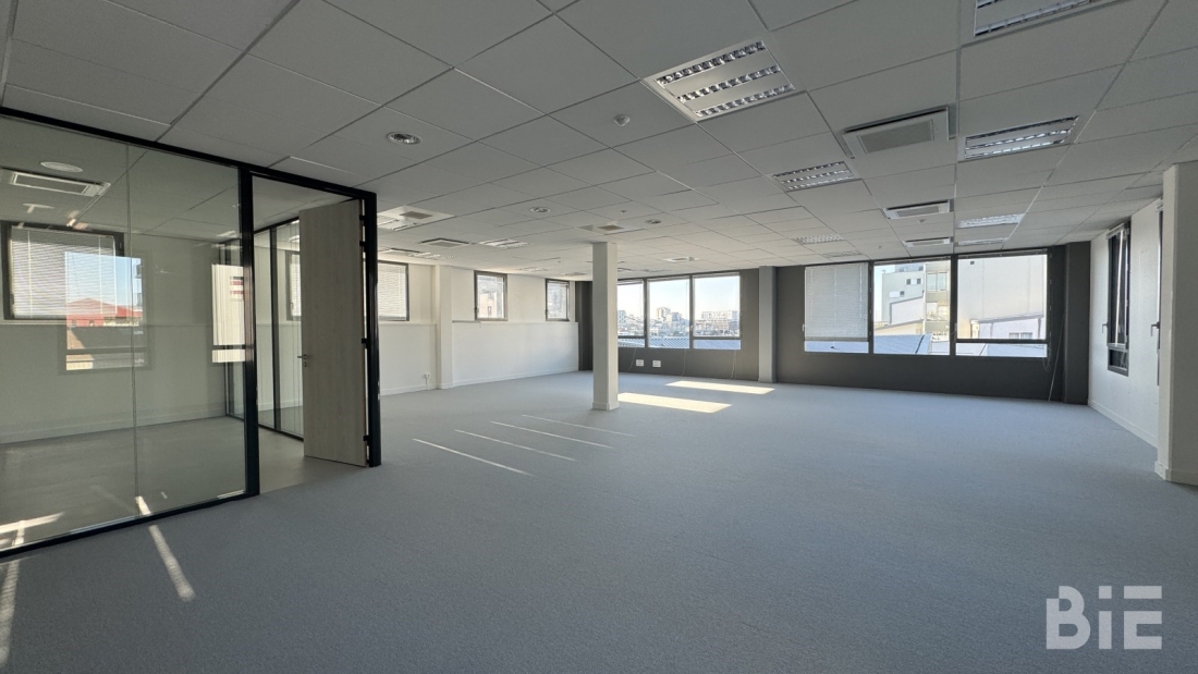 Photo 4 – Location bureaux	BORDEAUX (33300)