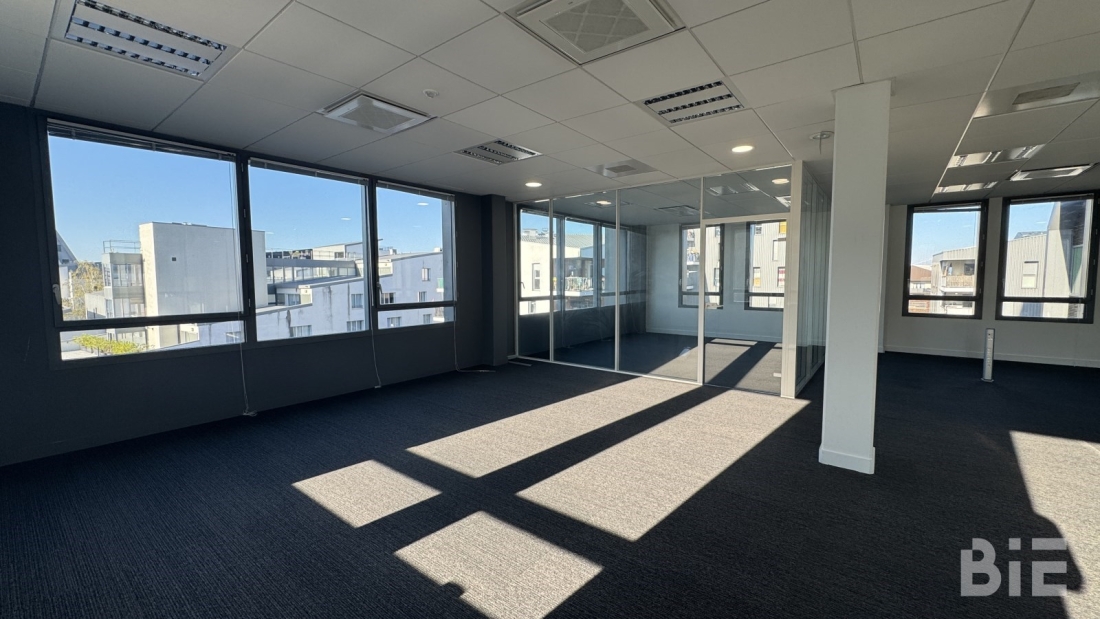 Photo 7 – Location bureaux	BORDEAUX (33300)