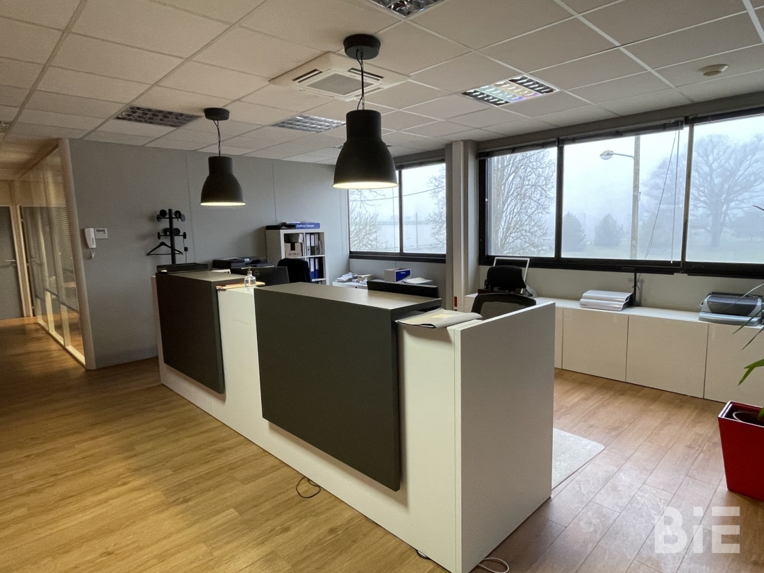 Photo 4 – Vente bureaux	MERIGNAC (33700)