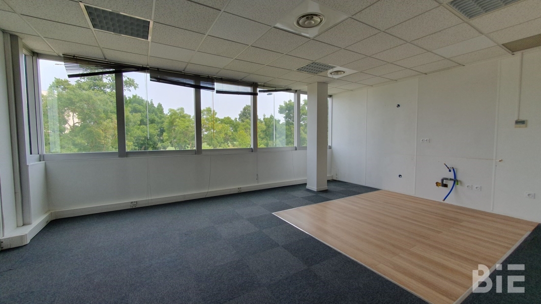 Photo 4 – Location bureaux	BORDEAUX (33300)