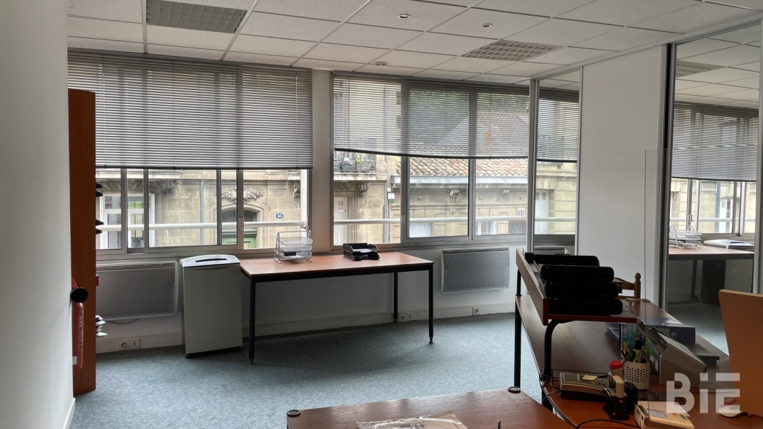 Photo 3 – Vente bureaux	BORDEAUX (33000)