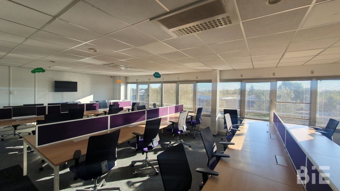 Photo 2 – Location bureaux	MERIGNAC (33700)