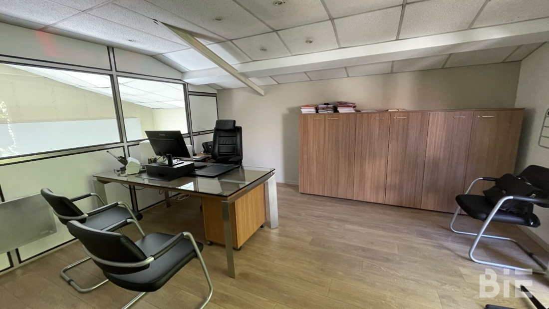 Photo 4 – Vente bureaux	BORDEAUX (33300)