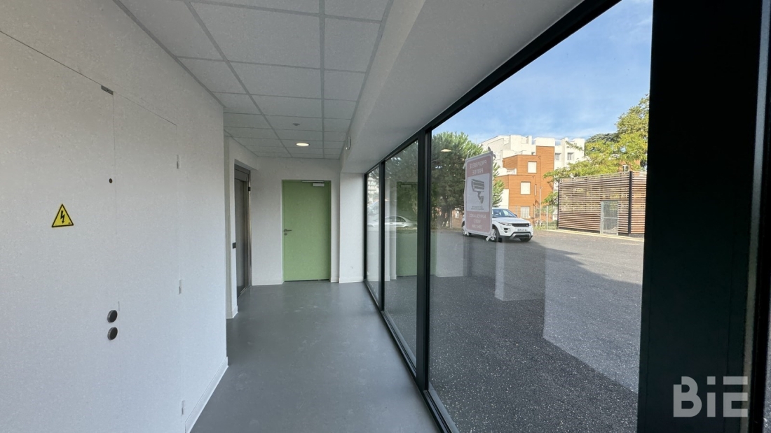 Photo 2 – Vente bureaux	TALENCE (33400)