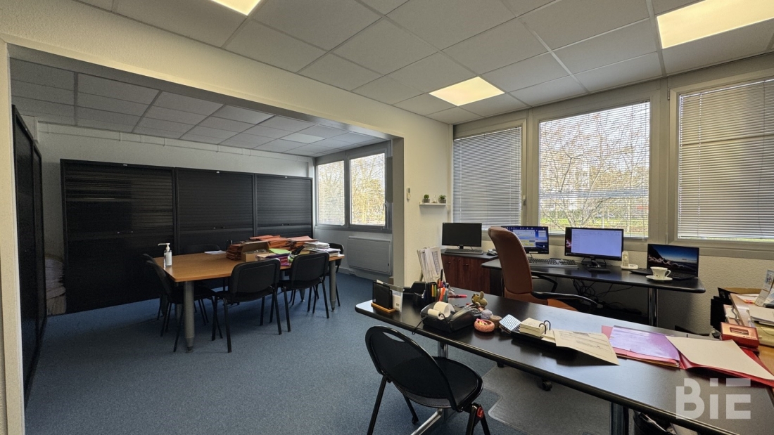 Photo 4 – Vente bureaux	BRUGES (33520)