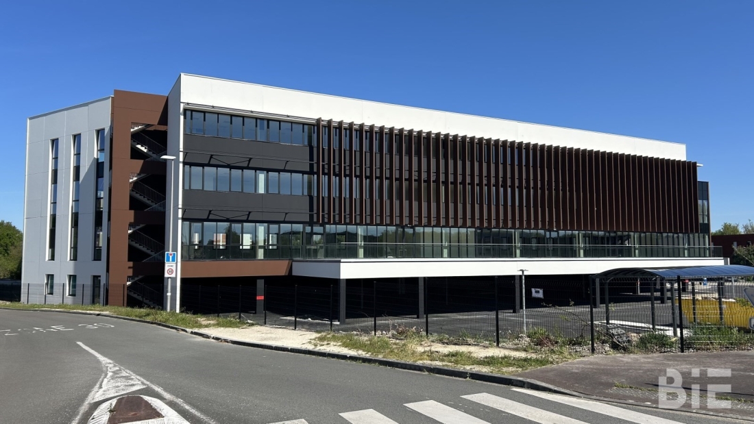 Photo 2 – Vente bureaux	MERIGNAC (33700)