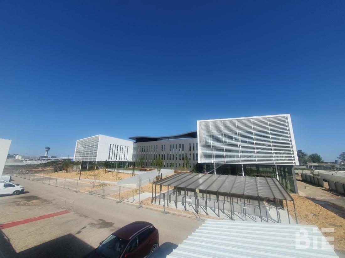 Photo 2 – Location bureaux	MERIGNAC (33700)