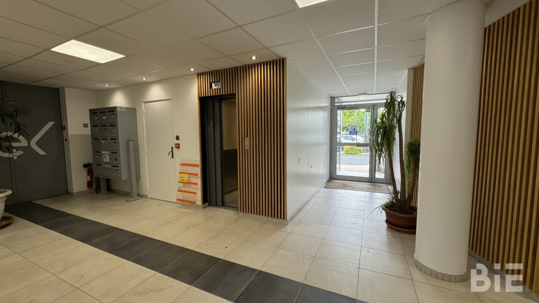 Photo 3 – Location bureaux	BEGLES (33130)