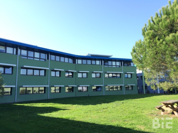 Photo 1 – Location bureaux	CANEJAN (33610)