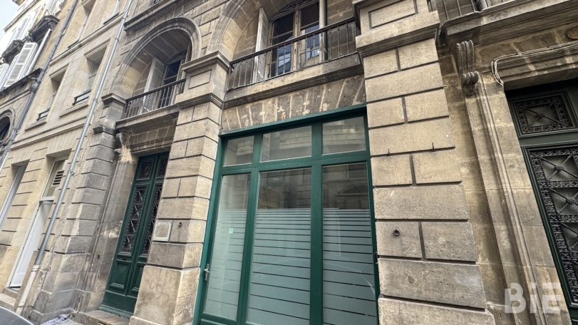 Photo 1 – Location bureaux	BORDEAUX (33000)