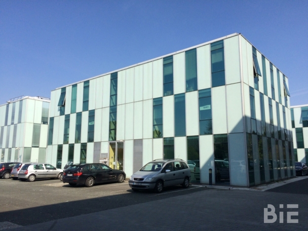 Photo 1 – Location bureaux	PESSAC (33600)