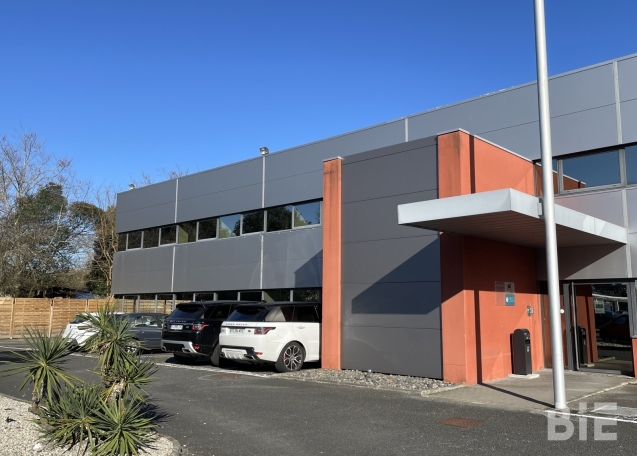 Photo 1 – Location bureaux	MERIGNAC (33700)