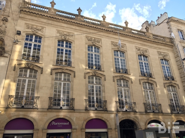 Photo 1 – Location bureaux	BORDEAUX (33000)